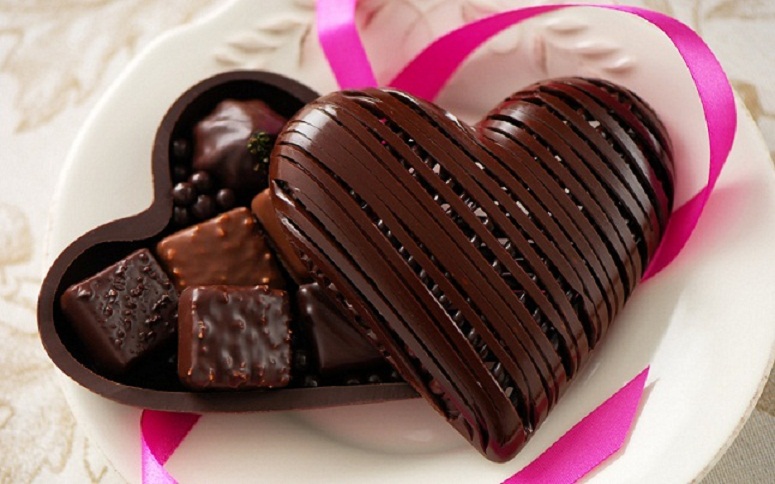 Chocolate heart box